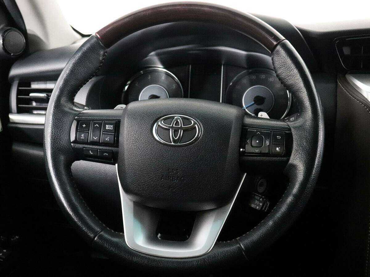 Купить Toyota Fortuner, 2017, 97 000 км, фото №14