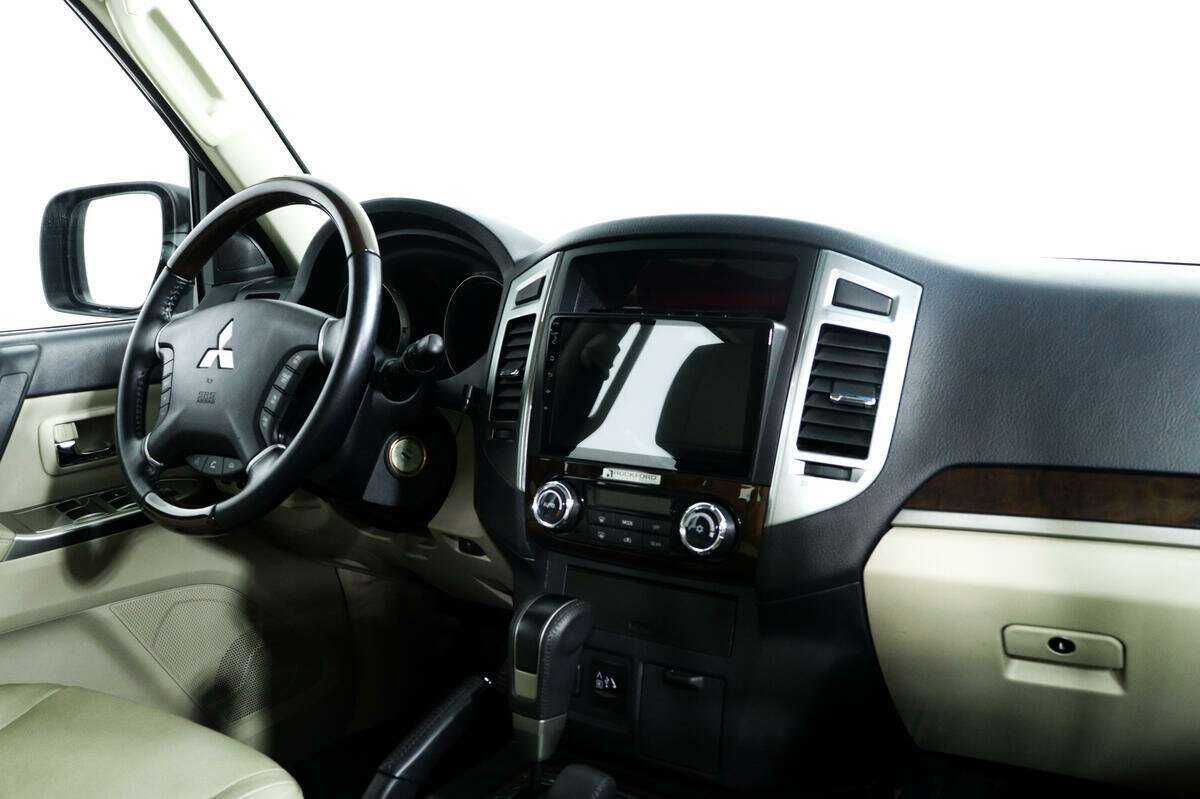 Купить Mitsubishi Pajero, 2019, 35 250 км, фото №9