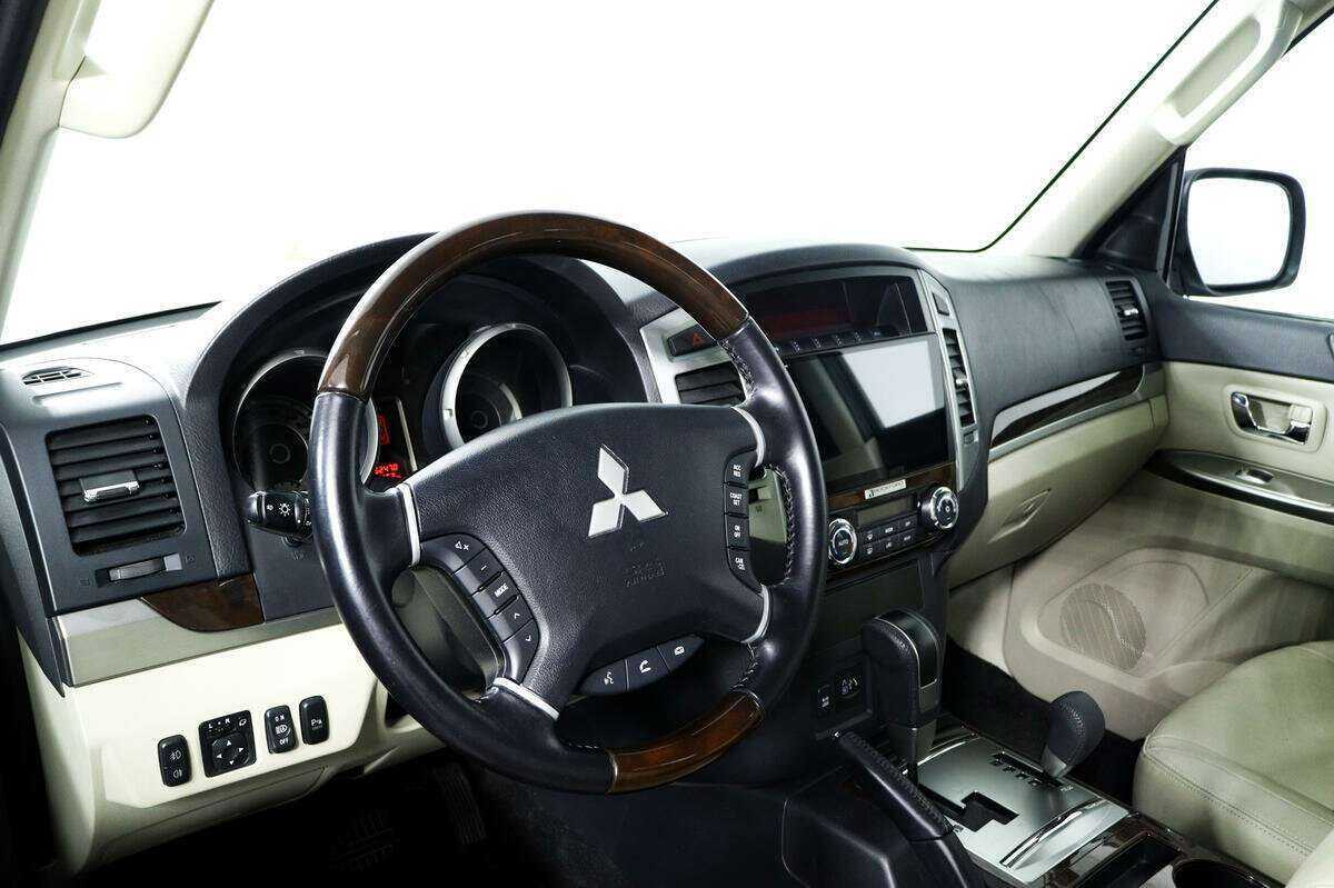 Купить Mitsubishi Pajero, 2019, 35 250 км, фото №14