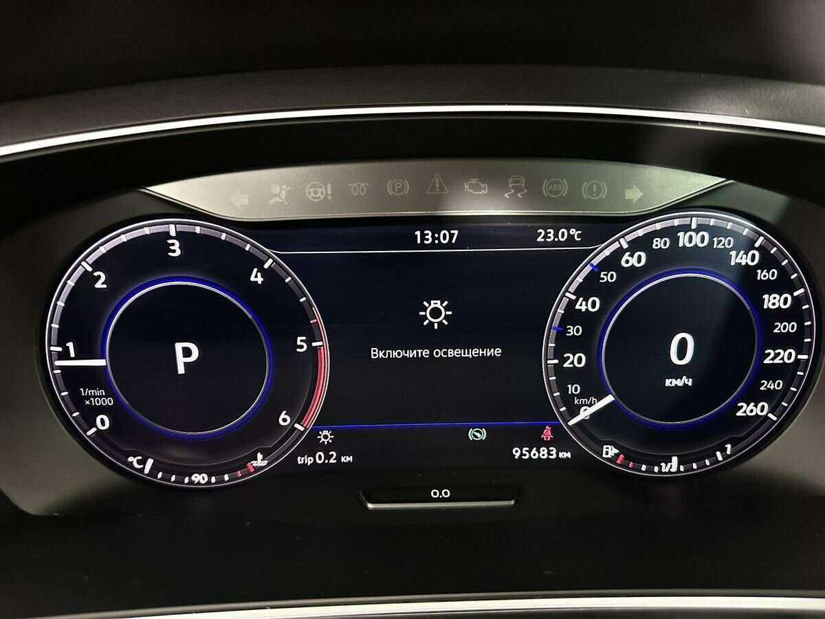 Купить Volkswagen Tiguan, 2018, 95 680 км, фото №13