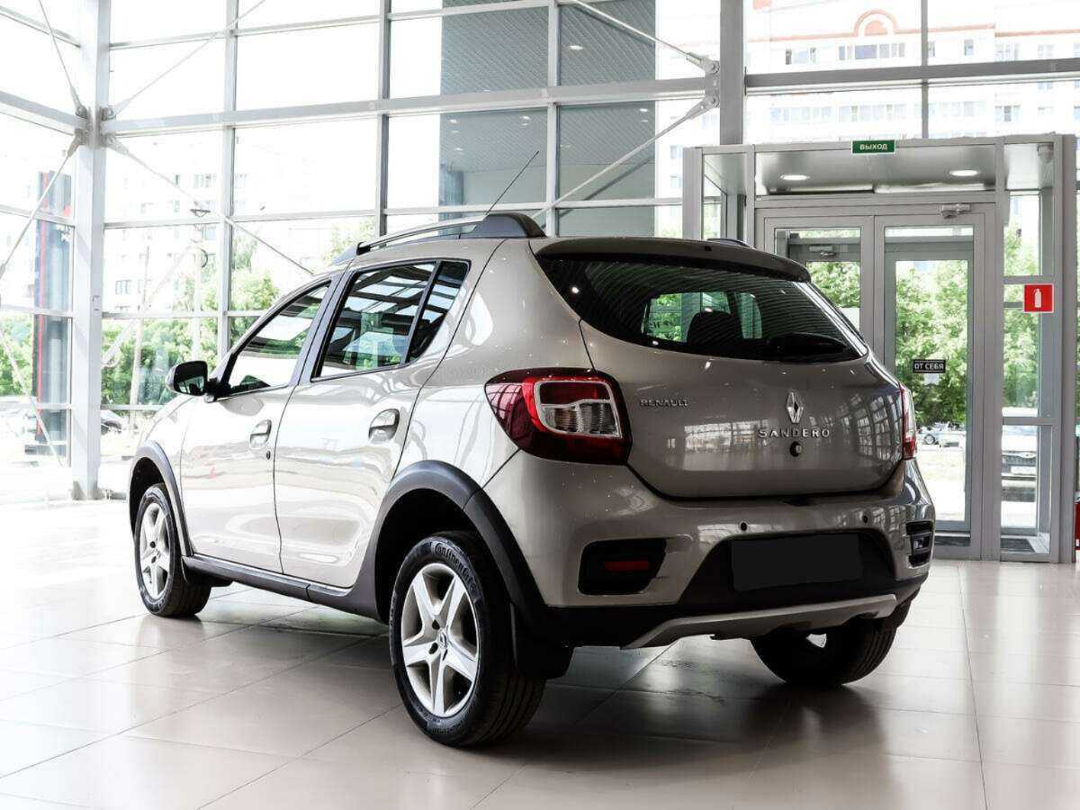 Купить Renault Sandero Stepway, 2017, 62 078 км, фото №7