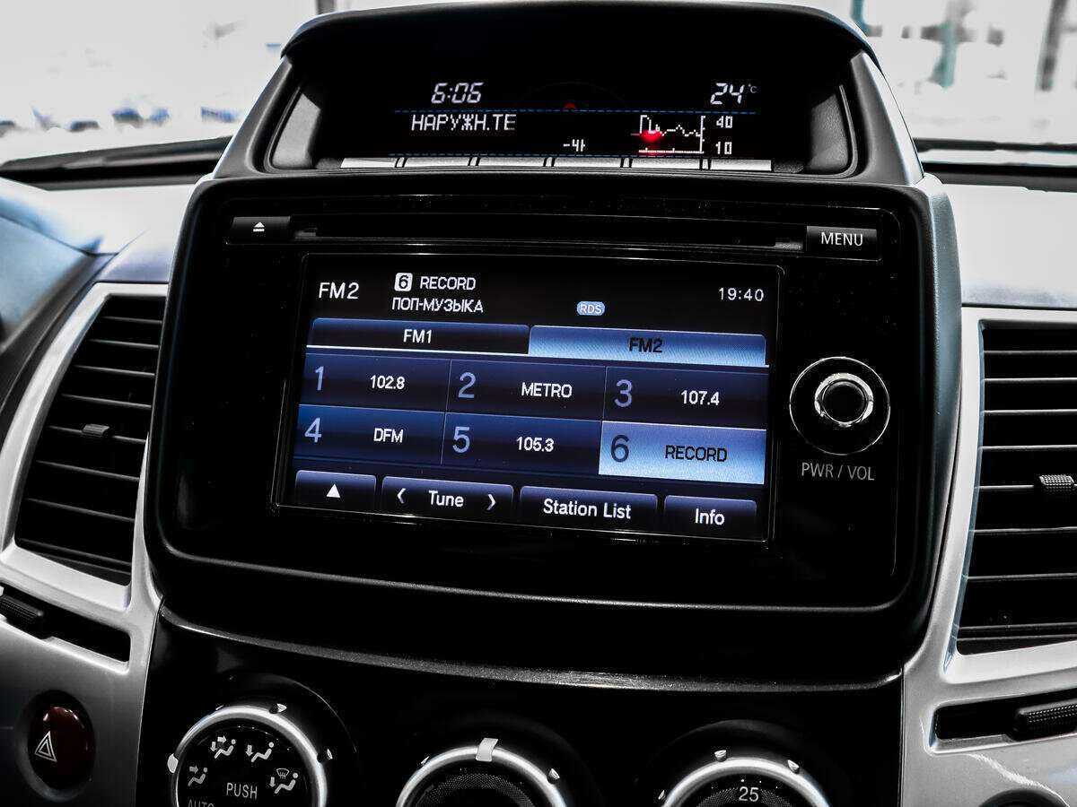 Купить Mitsubishi Pajero Sport, 2015, 49 559 км, фото №15