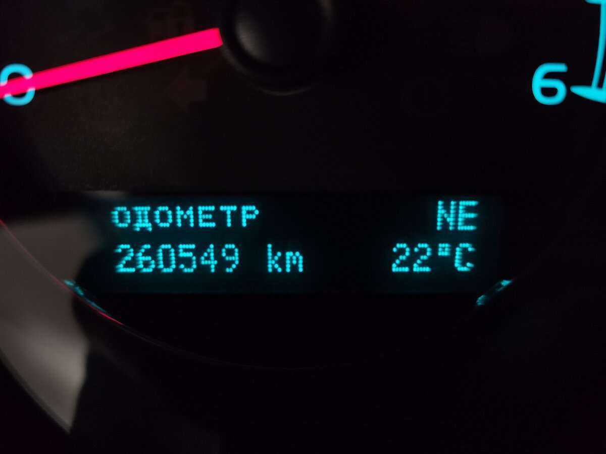 Купить Chevrolet Tahoe 6AT, 2012, 260 000 км, фото №9