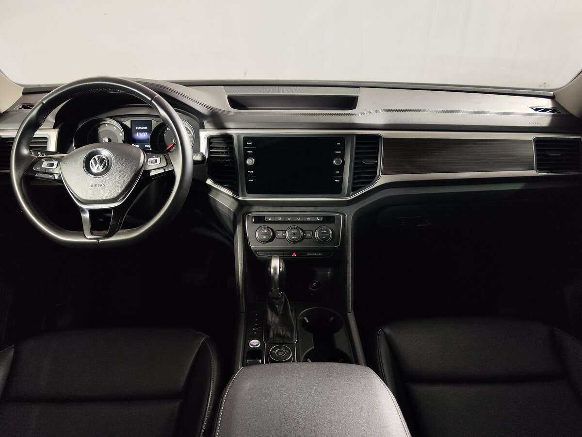 Купить Volkswagen Teramont, 2018, 216 377 км, фото №13