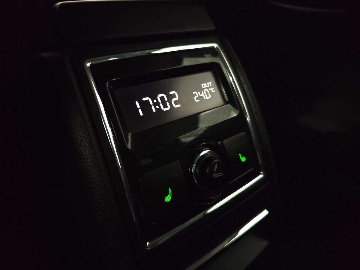 Купить Skoda Superb DSG, 2010, 243 000 км, фото №14