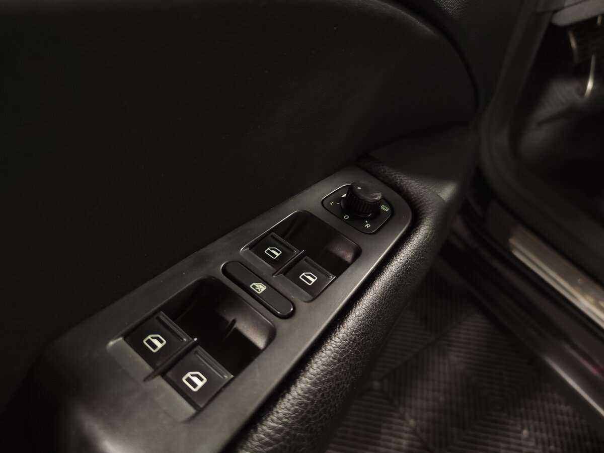 Купить Skoda Superb DSG, 2010, 243 000 км, фото №18