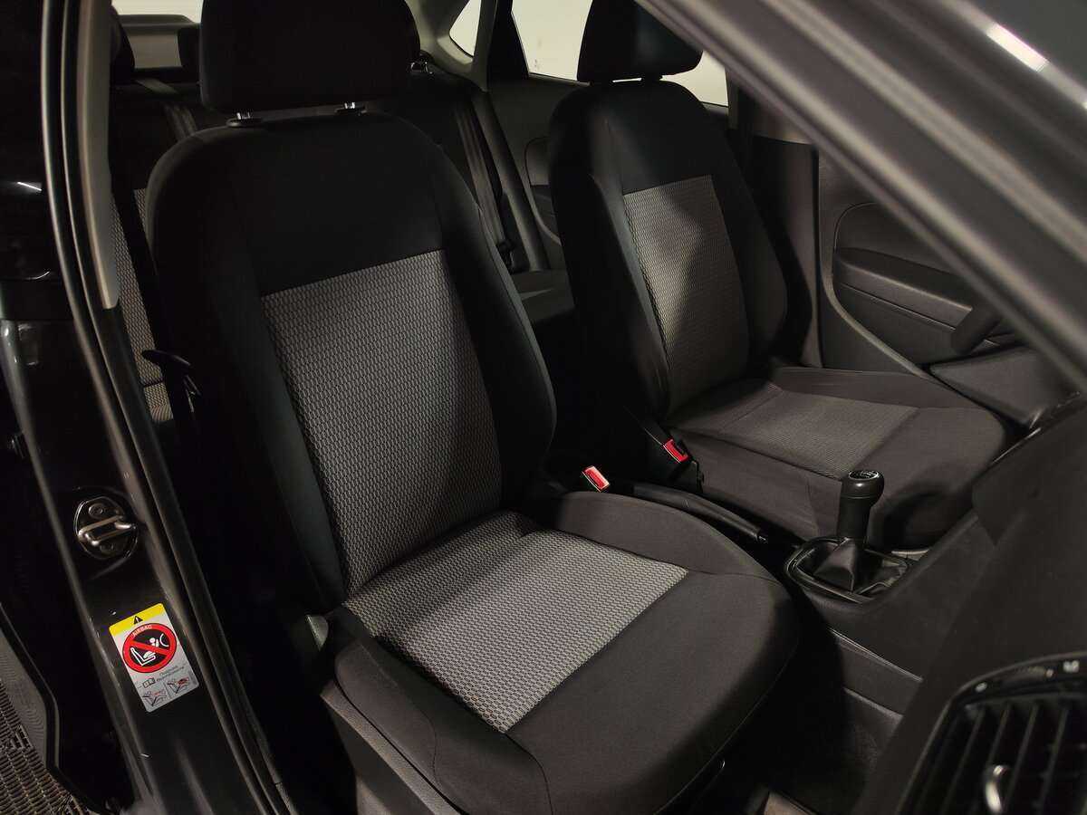 Купить Volkswagen Polo, 2011, 162 000 км, фото №9