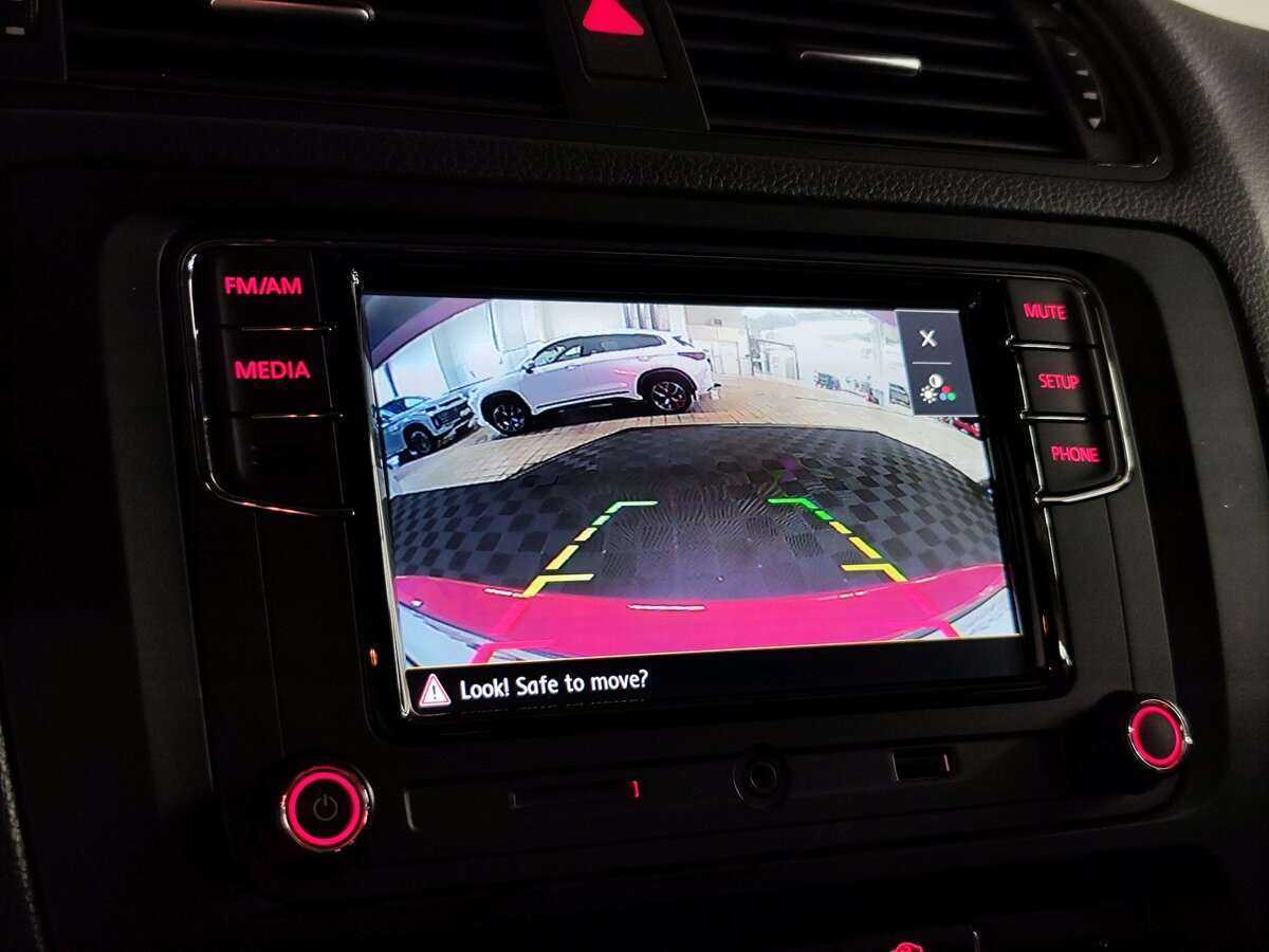 Купить Volkswagen Jetta, 2011, 359 146 км, фото №15