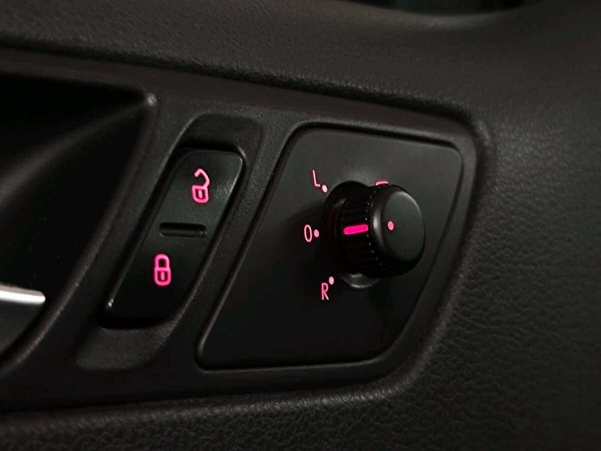 Купить Volkswagen Jetta, 2011, 359 146 км, фото №19