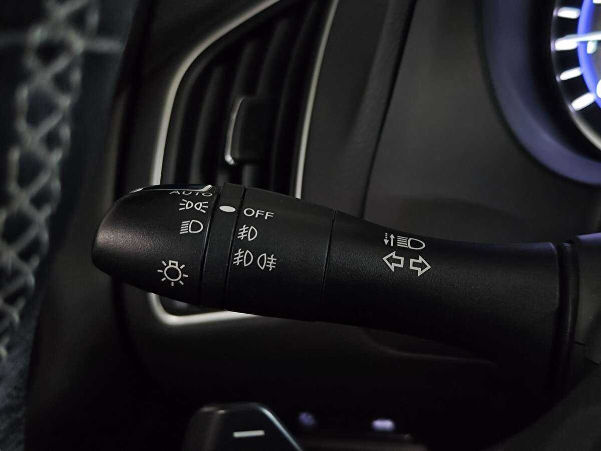 Купить Infiniti Q60, 2017, 116 500 км, фото №24