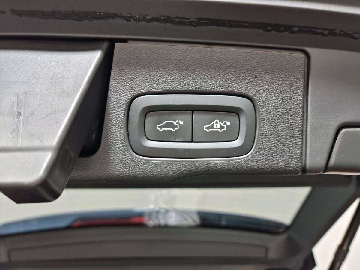 Купить Volvo XC60, 2019, 77 787 км, фото №7