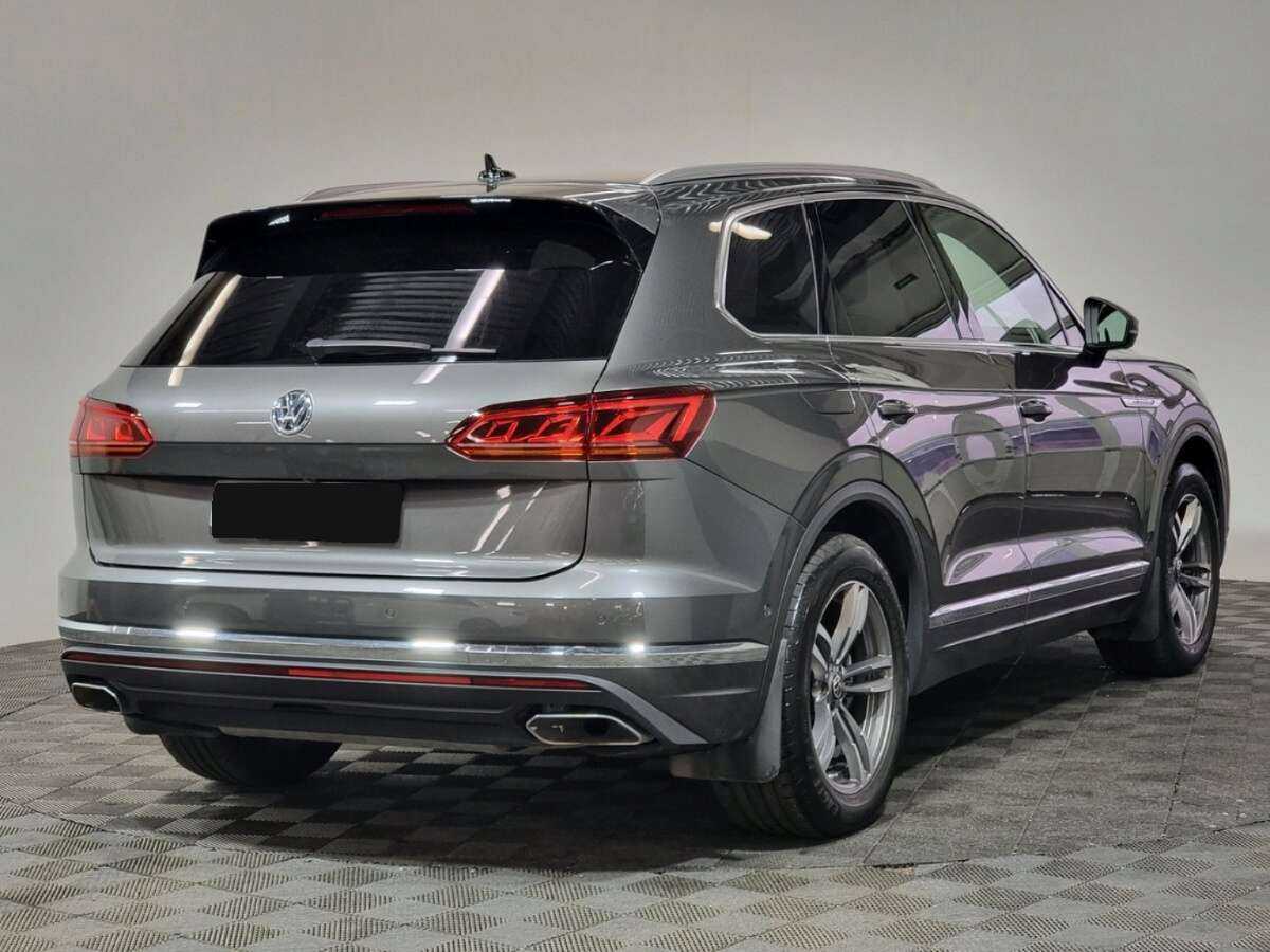Купить Volkswagen Touareg, 2020, 81 299 км, фото №4