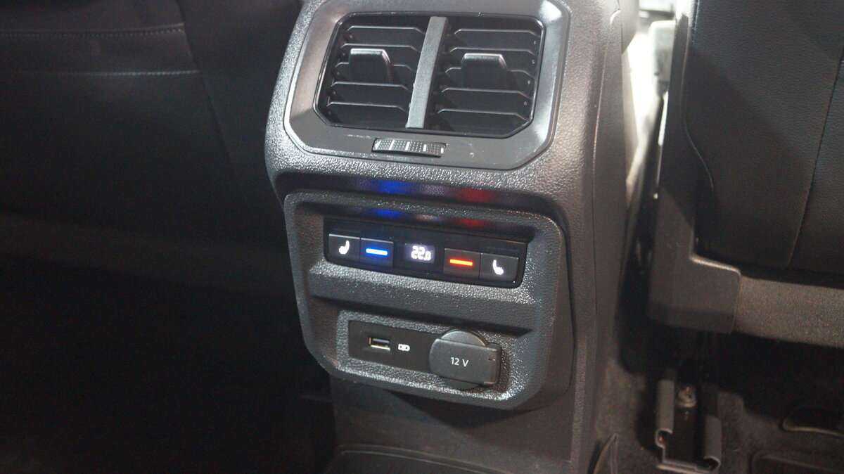 Купить Volkswagen Tiguan, 2018, 148 600 км, фото №21