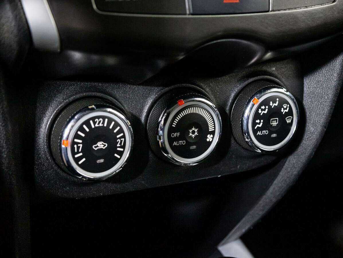 Купить Mitsubishi ASX, 2011, 155 531 км, фото №14