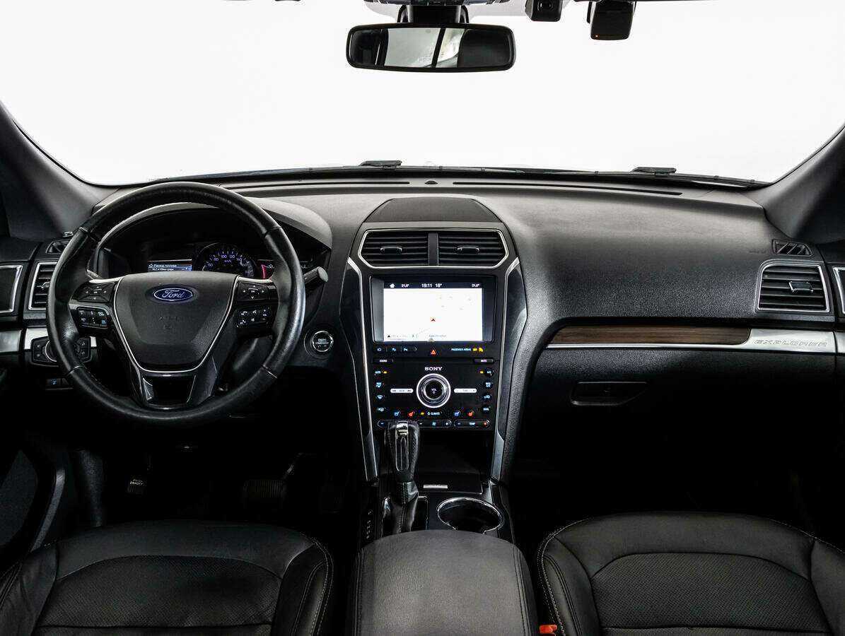 Купить Ford Explorer, 2018, 145 915 км, фото №14