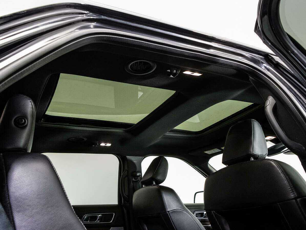 Купить Ford Explorer, 2018, 145 915 км, фото №22