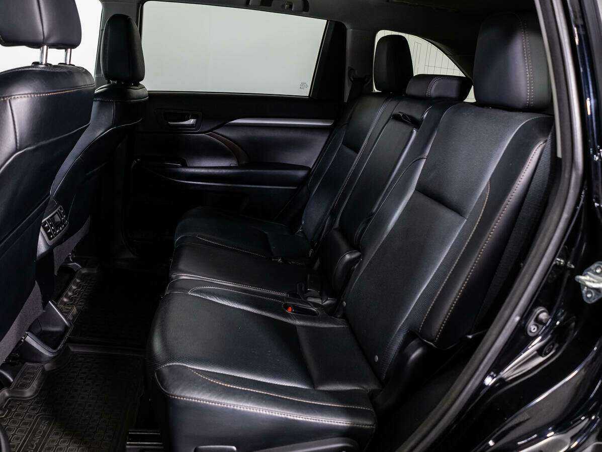 Купить Toyota Highlander, 2014, 58 827 км, фото №8