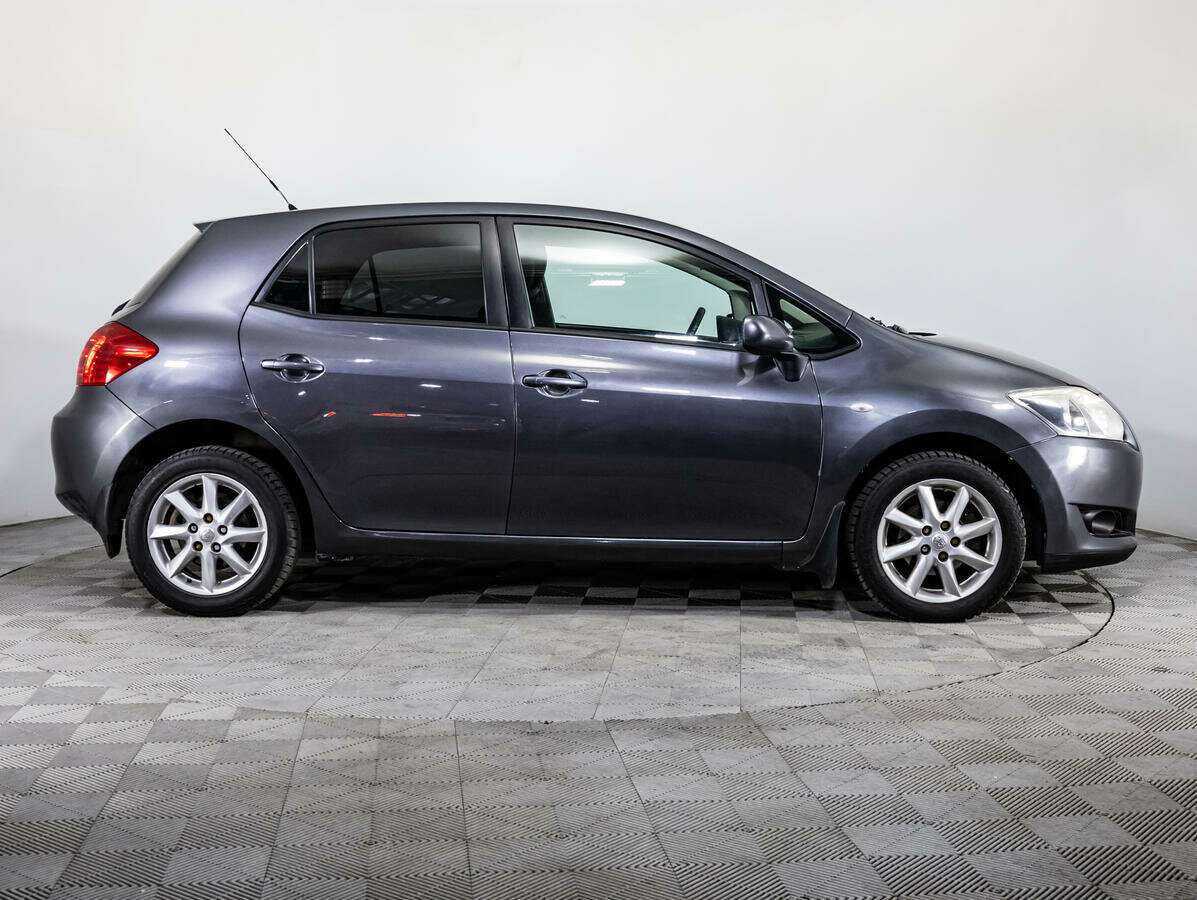 Купить Toyota Auris, 2008, 178 000 км, фото №4