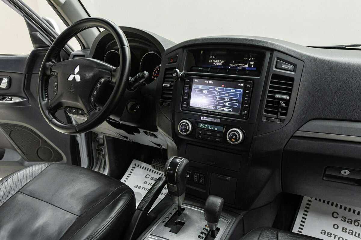 Купить Mitsubishi Pajero, 2011, 176 000 км, фото №10