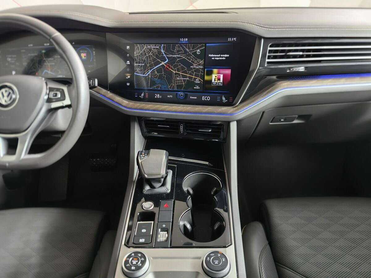 Купить Volkswagen Touareg, 2018, 139 797 км, фото №11
