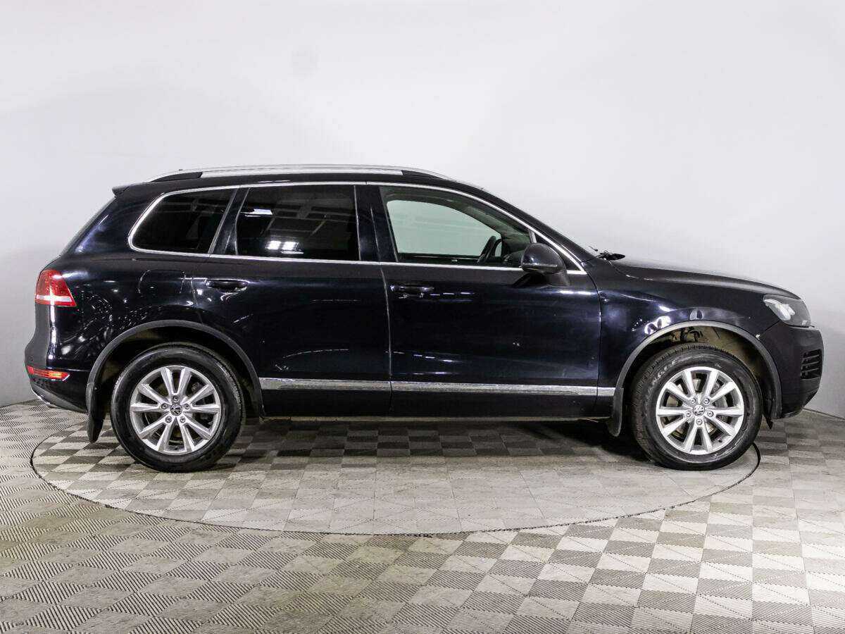 Купить Volkswagen Touareg, 2011, 331 380 км, фото №4