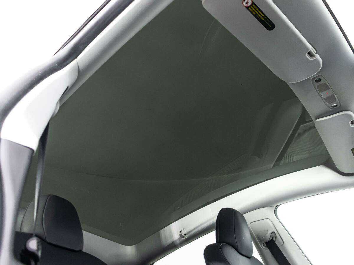 Купить Tesla Model Y Long Range, 2020, 20 037 км, фото №14