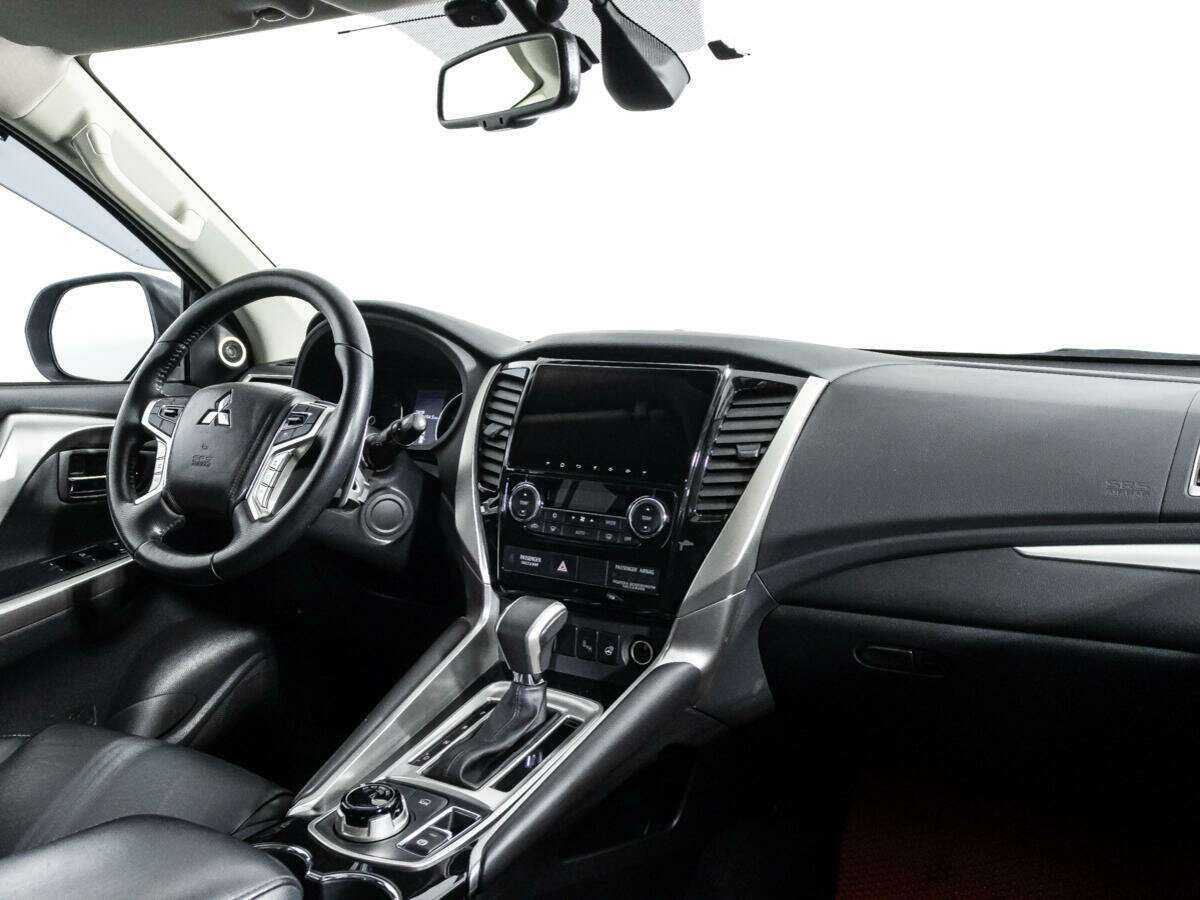 Купить Mitsubishi Pajero Sport, 2020, 65 976 км, фото №9