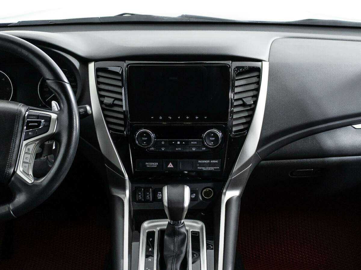 Купить Mitsubishi Pajero Sport, 2020, 65 976 км, фото №14