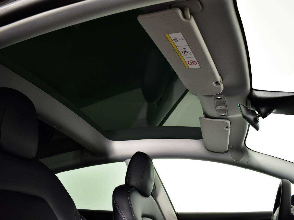 Купить Tesla Model 3 Long Range, 2021, 68 289 км, фото №12