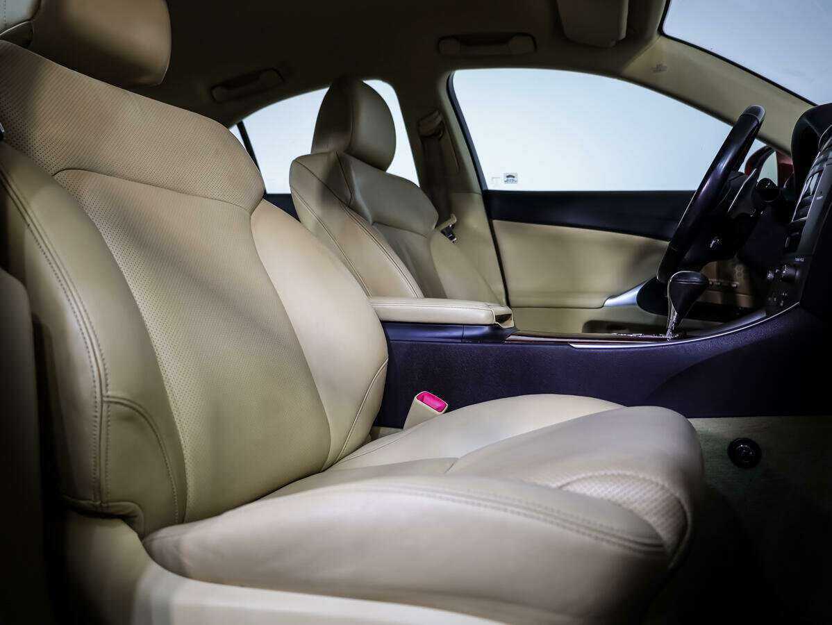 Купить Lexus IS 250, 2007, 155 302 км, фото №11