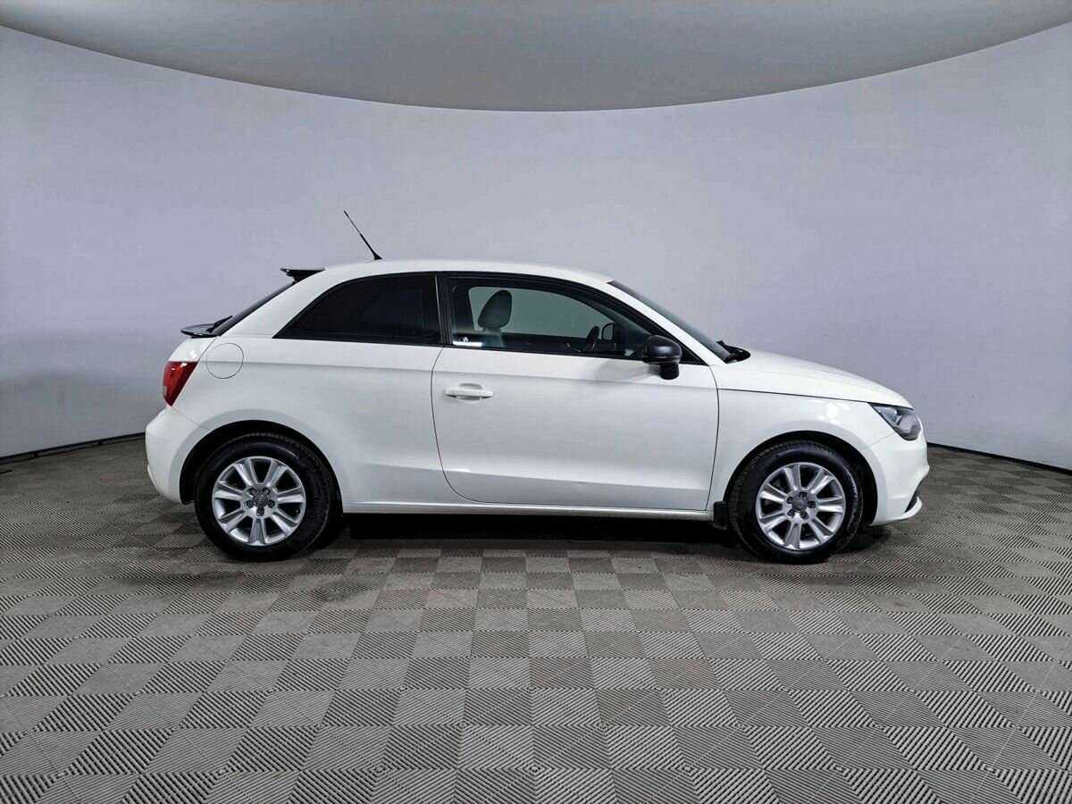 Купить Audi A1, 2011, 152 490 км, фото №4