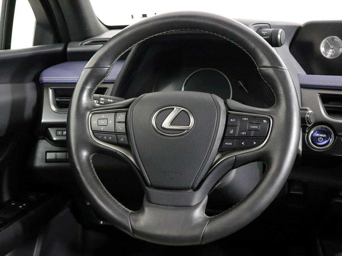 Купить Lexus UX 250h, 2019, 44 617 км, фото №16