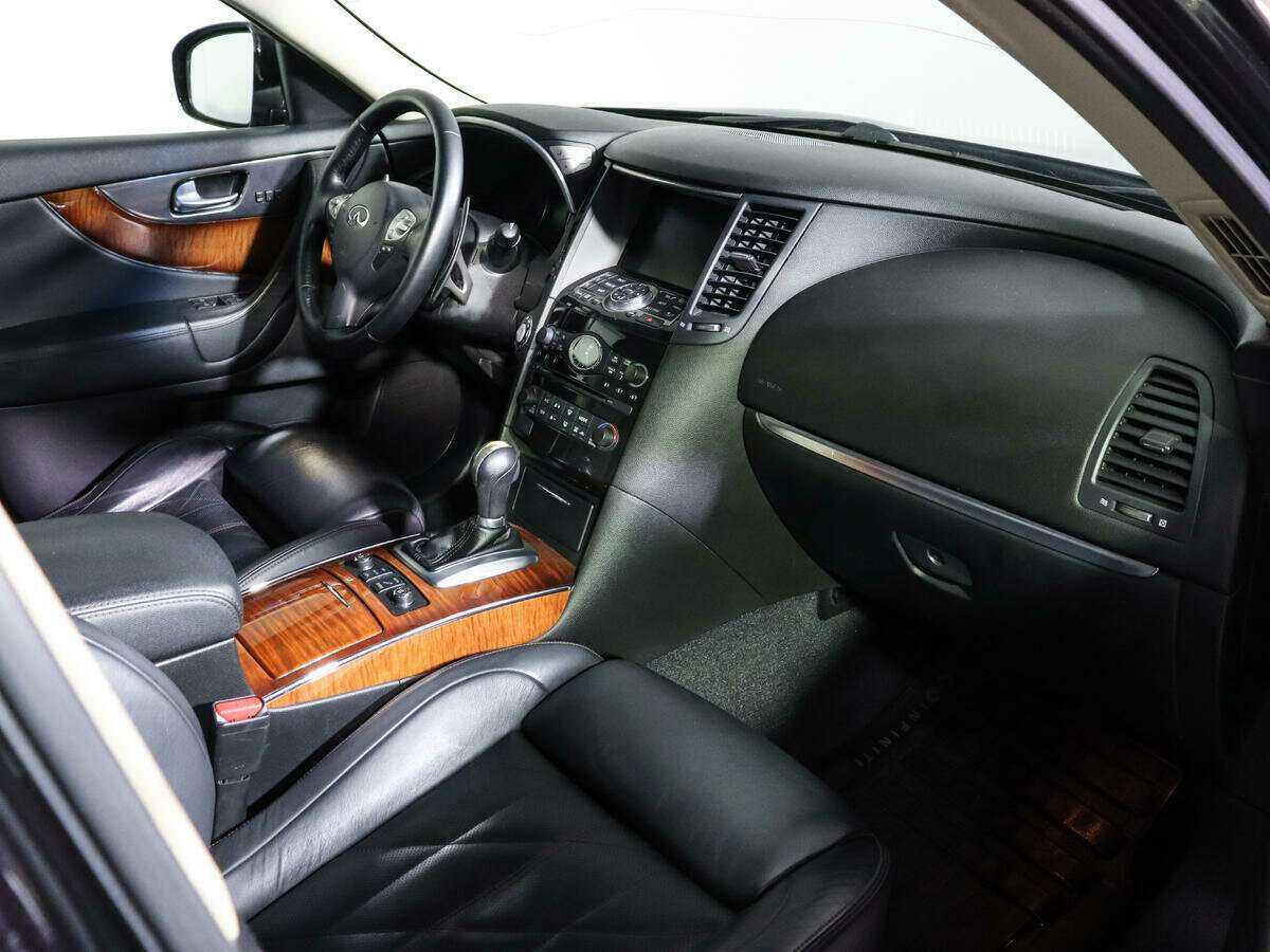 Купить Infiniti FX37, 2011, 197 306 км, фото №9