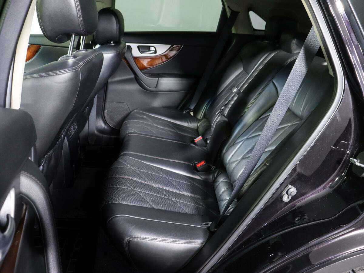 Купить Infiniti FX37, 2011, 197 306 км, фото №10