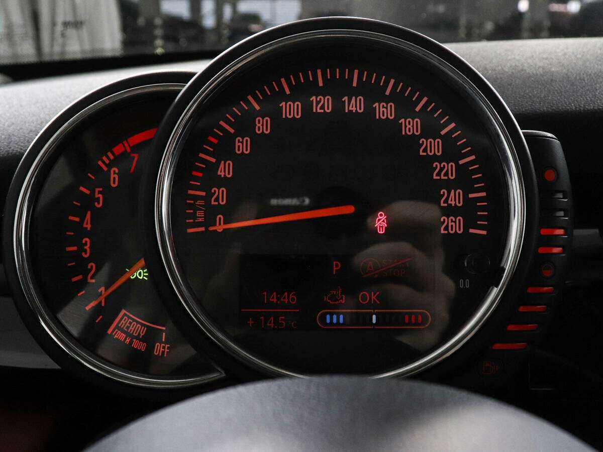 Купить Mini Hatch Cooper, 2015, 14 886 км, фото №11