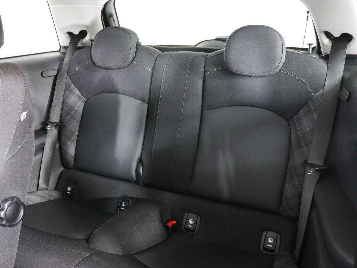 Купить Mini Hatch Cooper, 2015, 14 886 км, фото №12