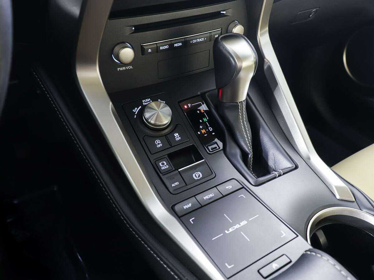 Купить Lexus NX 200, 2017, 25 726 км, фото №20