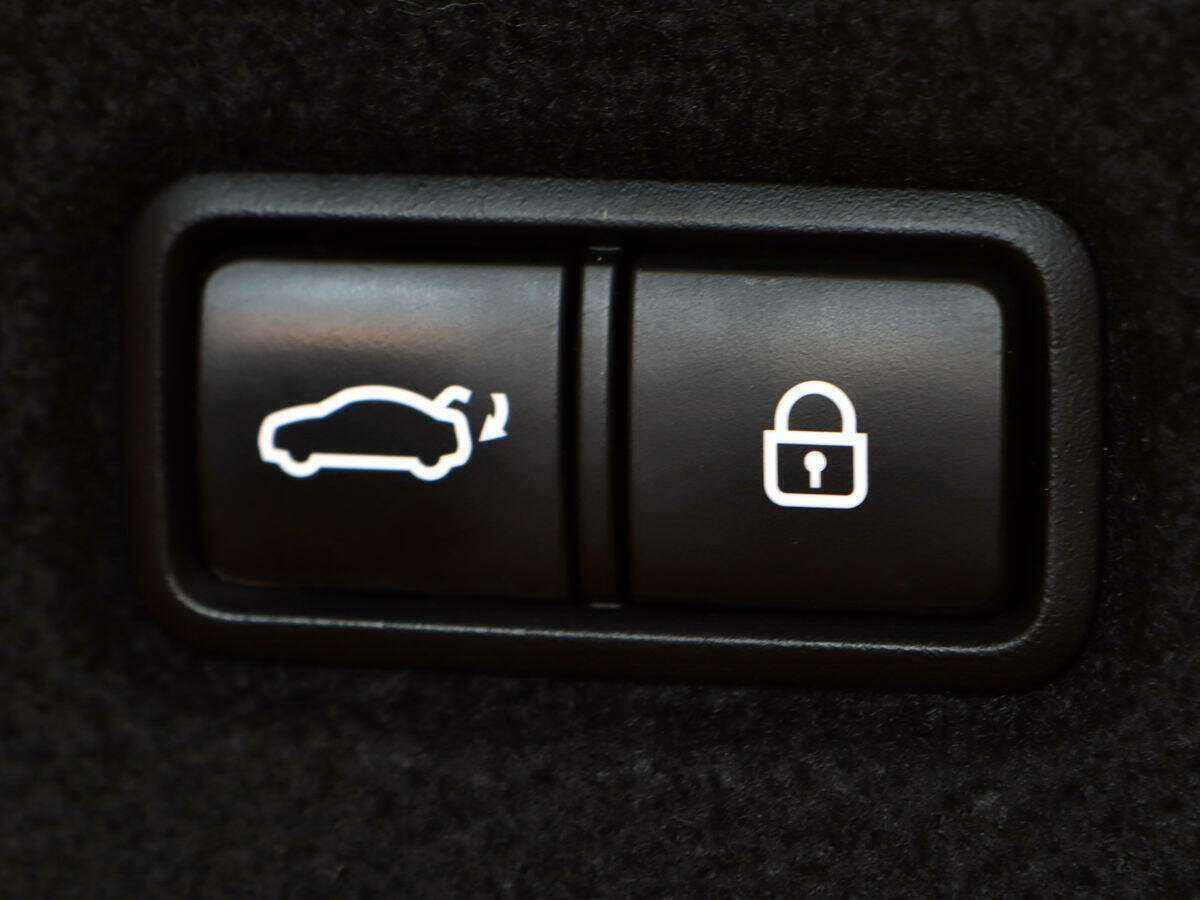 Купить Genesis G90, 2019, 102 129 км, фото №10