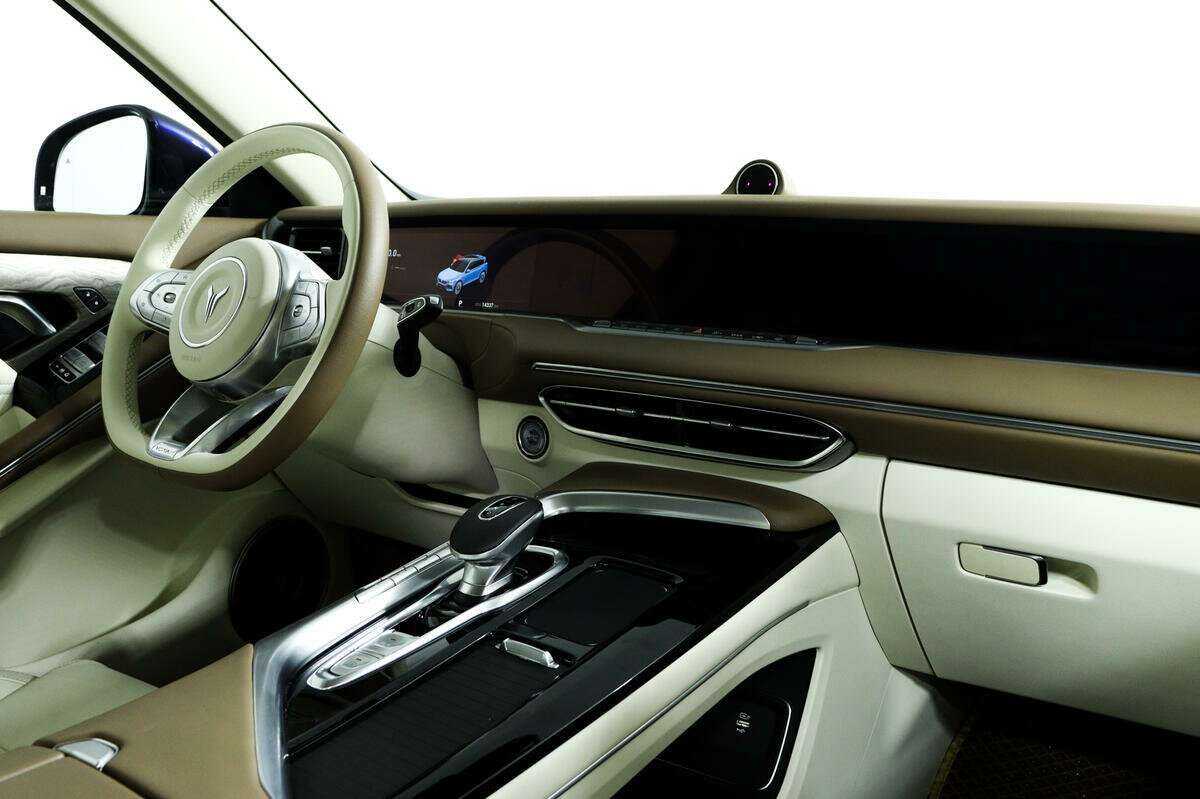 Купить Voyah Free EVR, 2022, 14 336 км, фото №9