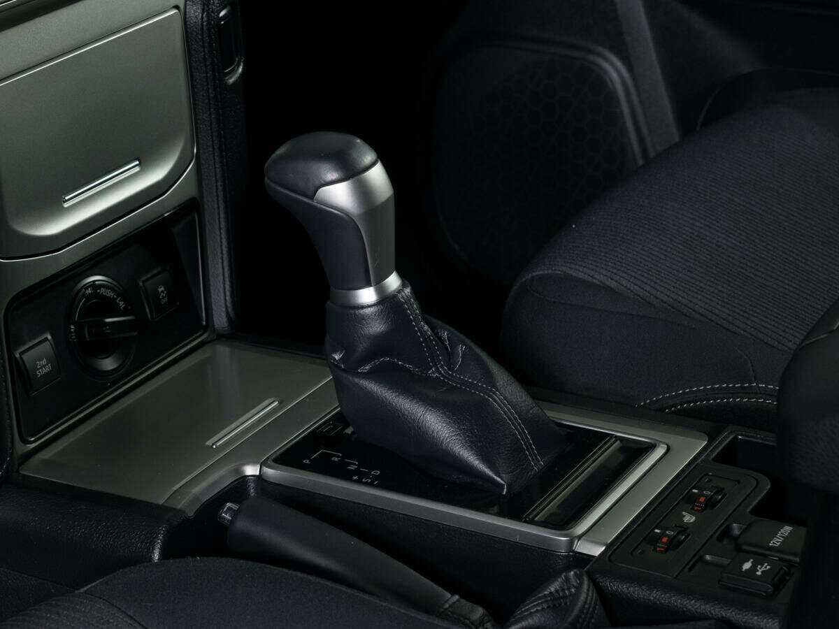 Купить Toyota Land Cruiser Prado, 2018, 35 010 км, фото №16