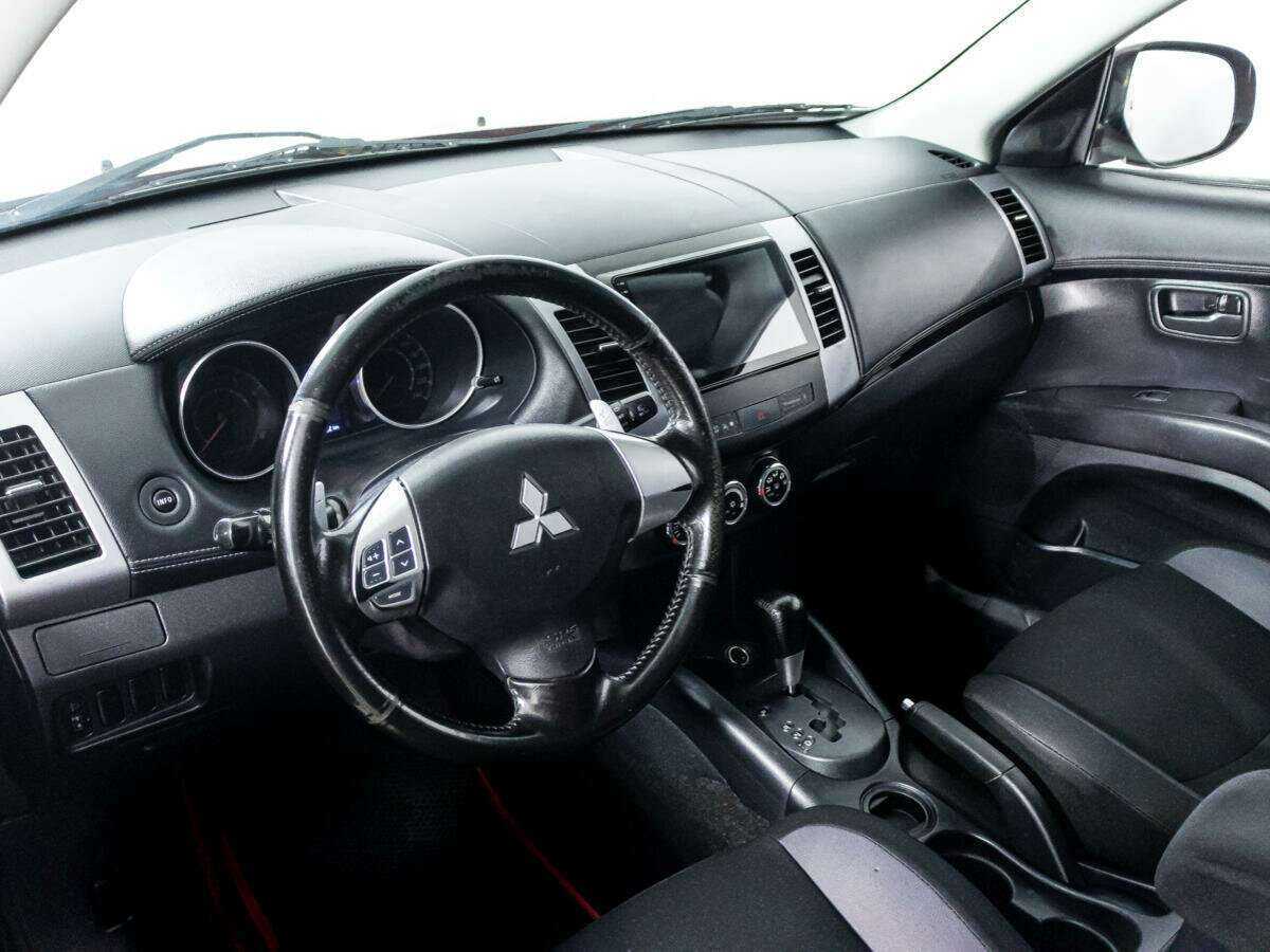 Купить Mitsubishi Outlander, 2011, 150 329 км, фото №10