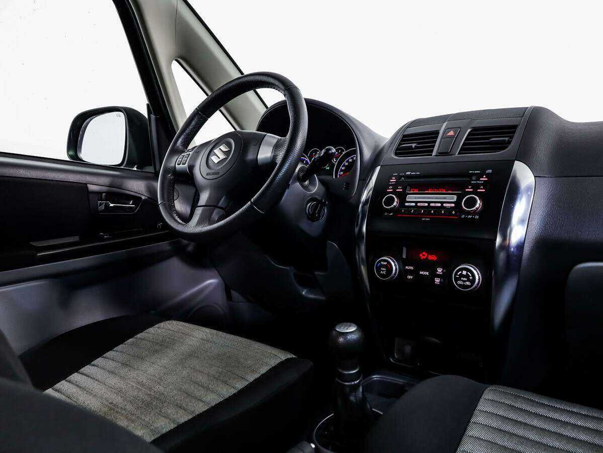 Купить Suzuki SX4, 2011, 98 706 км, фото №7