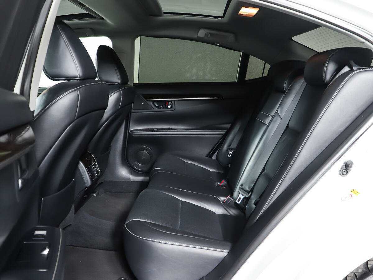 Купить Lexus ES 350, 2014, 139 714 км, фото №10