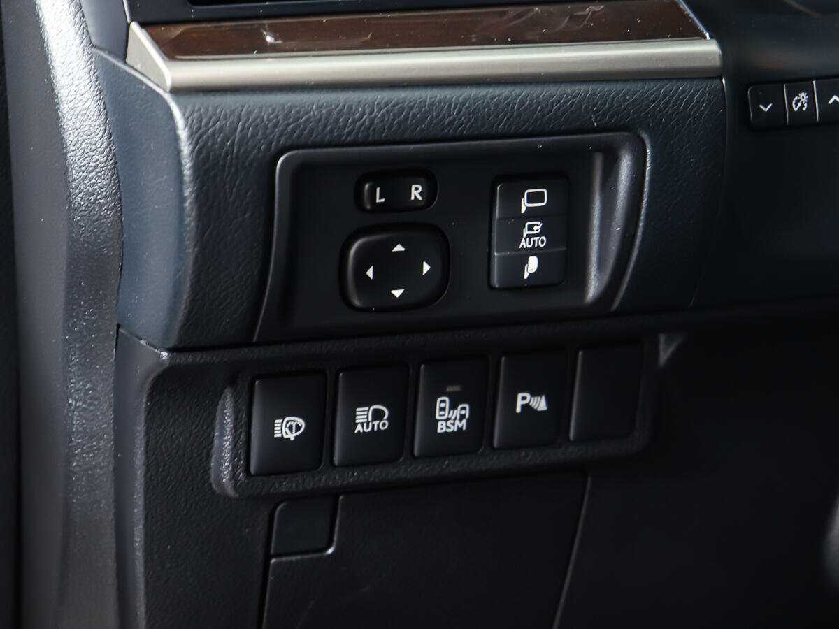 Купить Lexus ES 350, 2014, 139 714 км, фото №21