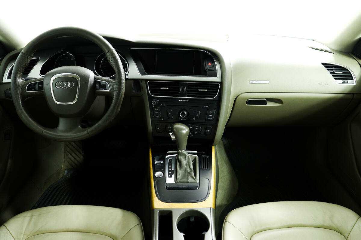Купить Audi A5, 2009, 194 040 км, фото №11