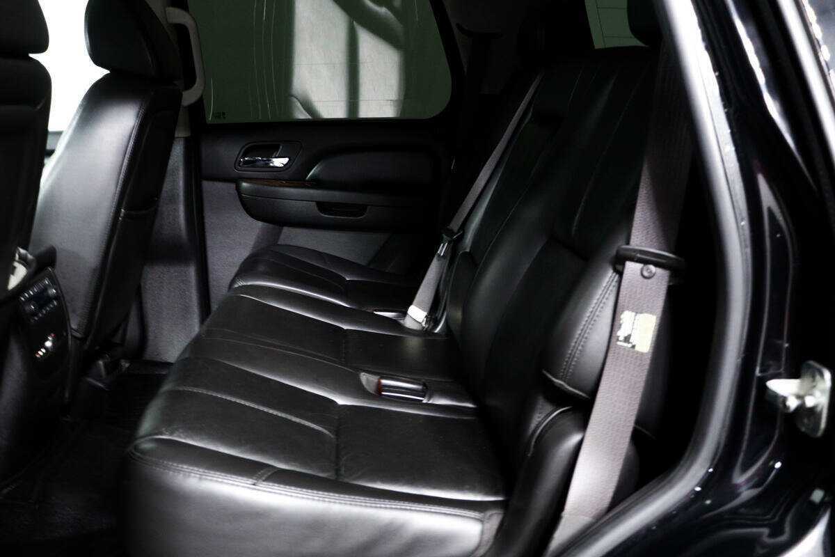 Купить GMC Yukon, 2006, 320 329 км, фото №12