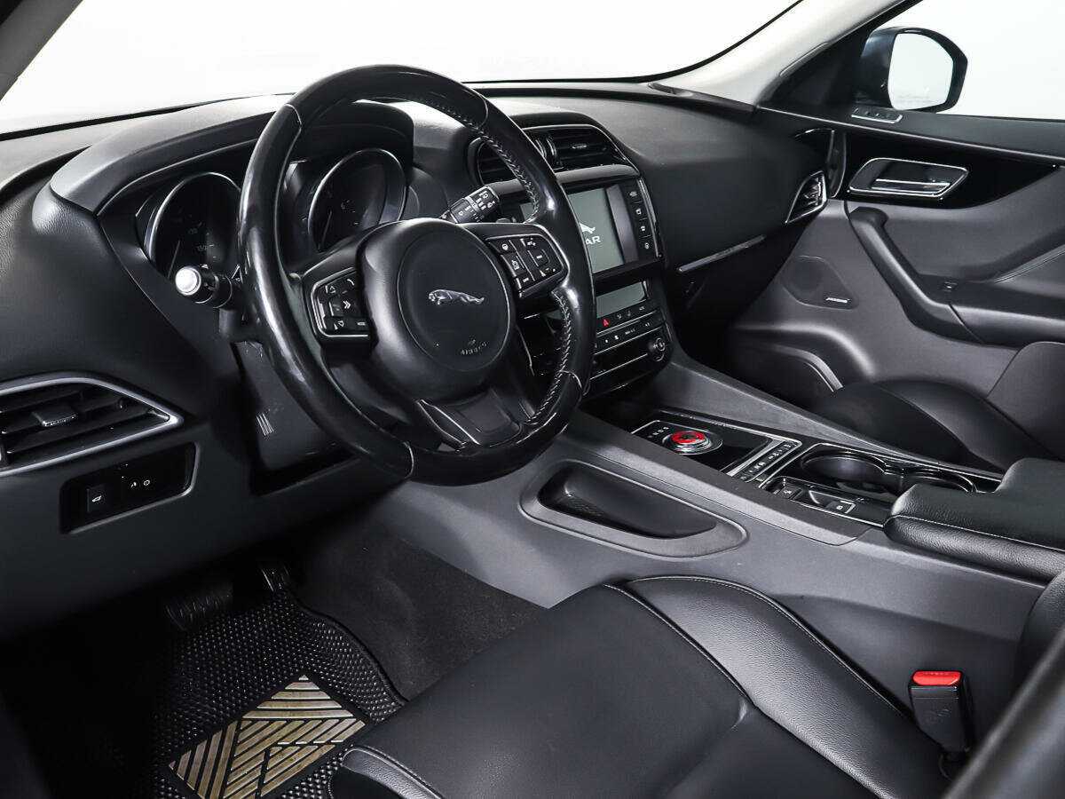 Купить Jaguar F-Pace, 2016, 170 815 км, фото №13