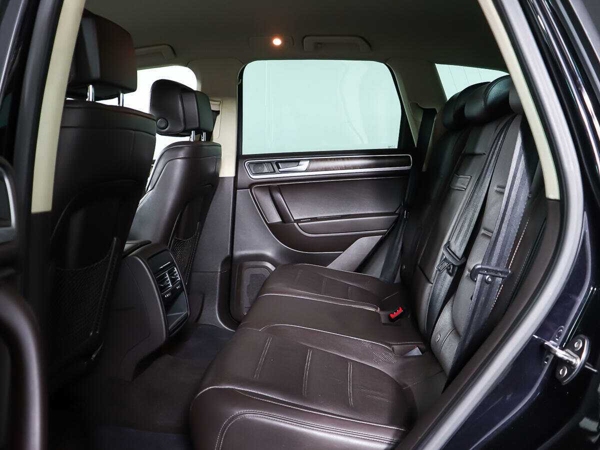Купить Volkswagen Touareg, 2013, 117 893 км, фото №10