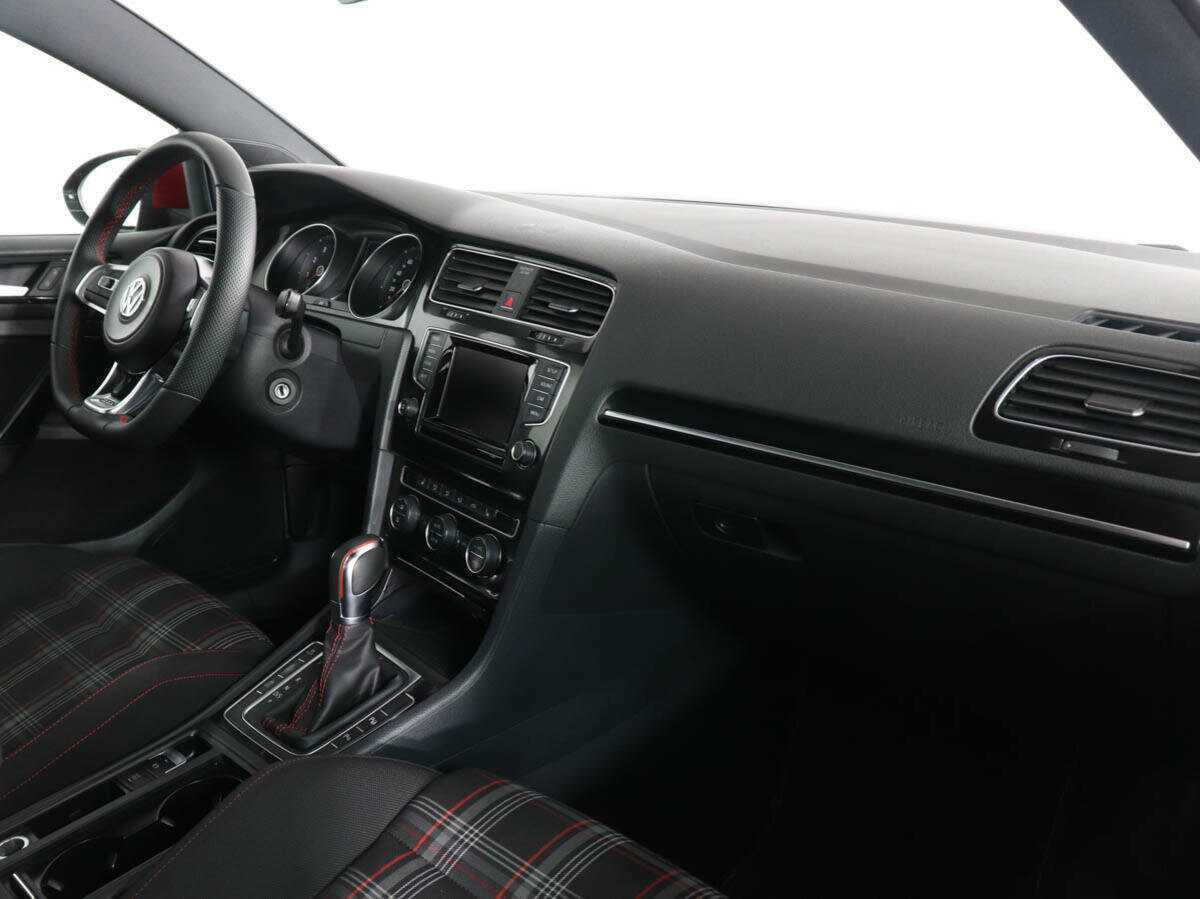 Купить Volkswagen Golf GTI, 2013, 130 793 км, фото №8