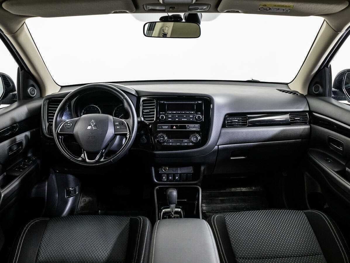 Купить Mitsubishi Outlander, 2019, 32 250 км, фото №11